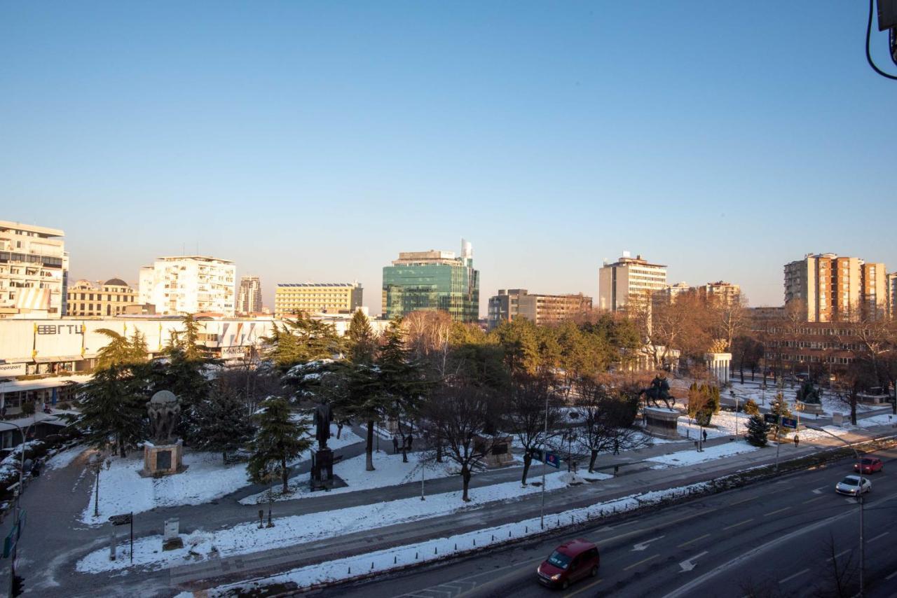 Apartment Emilija สโกเปีย ภายนอก รูปภาพ