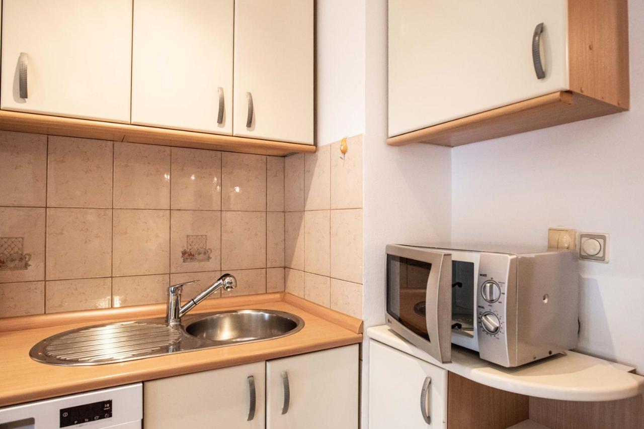 Apartment Emilija สโกเปีย ภายนอก รูปภาพ